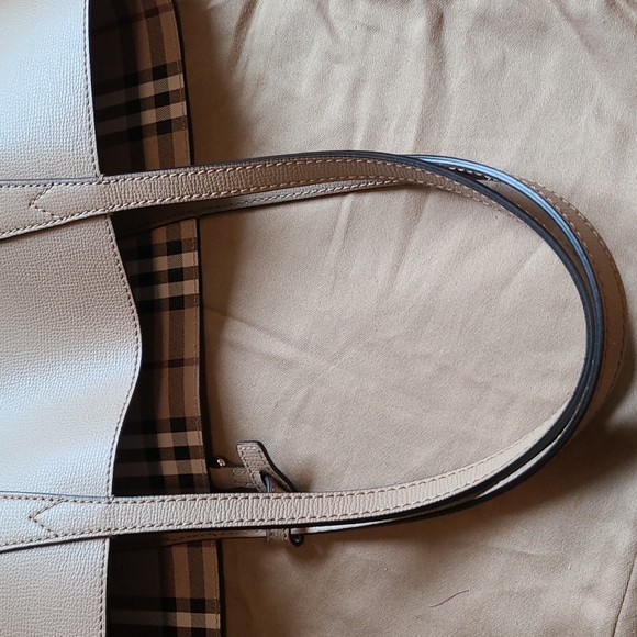 Burberry Haymarket colors check leather Mid camel reverse tote - Picture 16 of 16